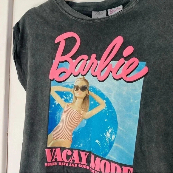 NWT Zara x Barbie Tee Shirt Top Pink Black Vacay Mode XS - Picture 4 of 10